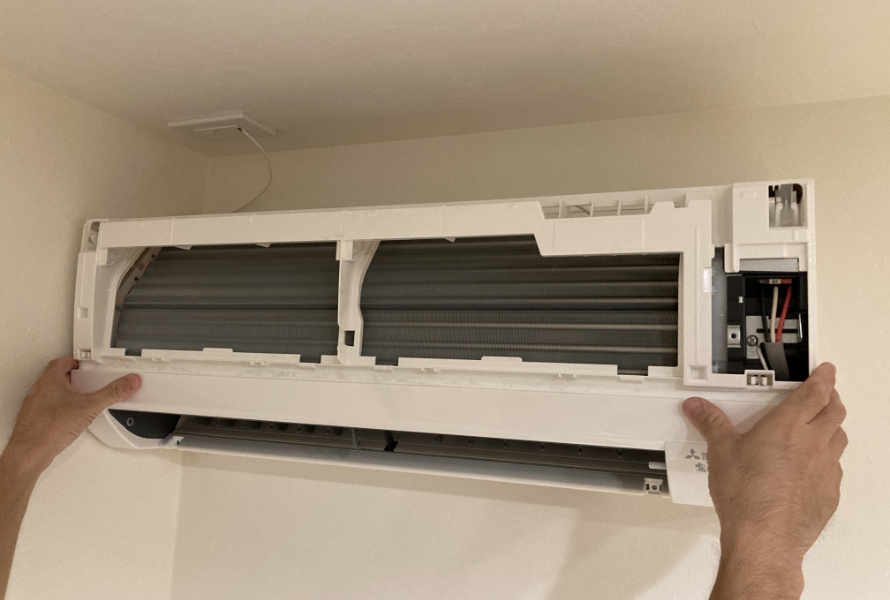 レンジフードクリーニングの作業 分解