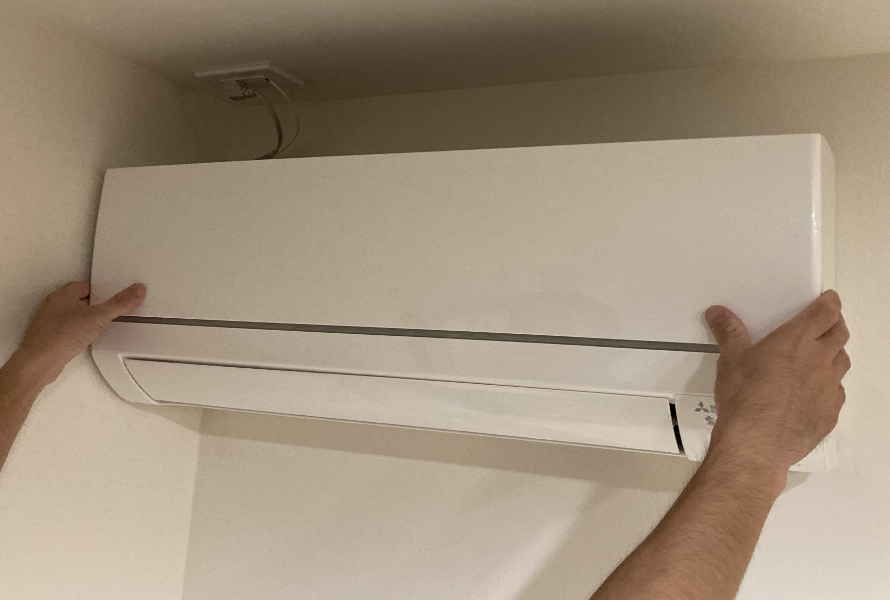 レンジフードクリーニングの作業 組み立て